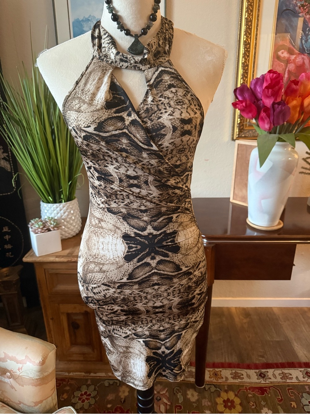 Forever 21 One-Shoulder Snake Print Bodycon Dress in Beige and Black